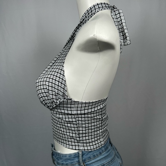 Black and White Checker Wrap Top Size Small - Picture 3 of 4